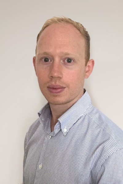 Dr Brett